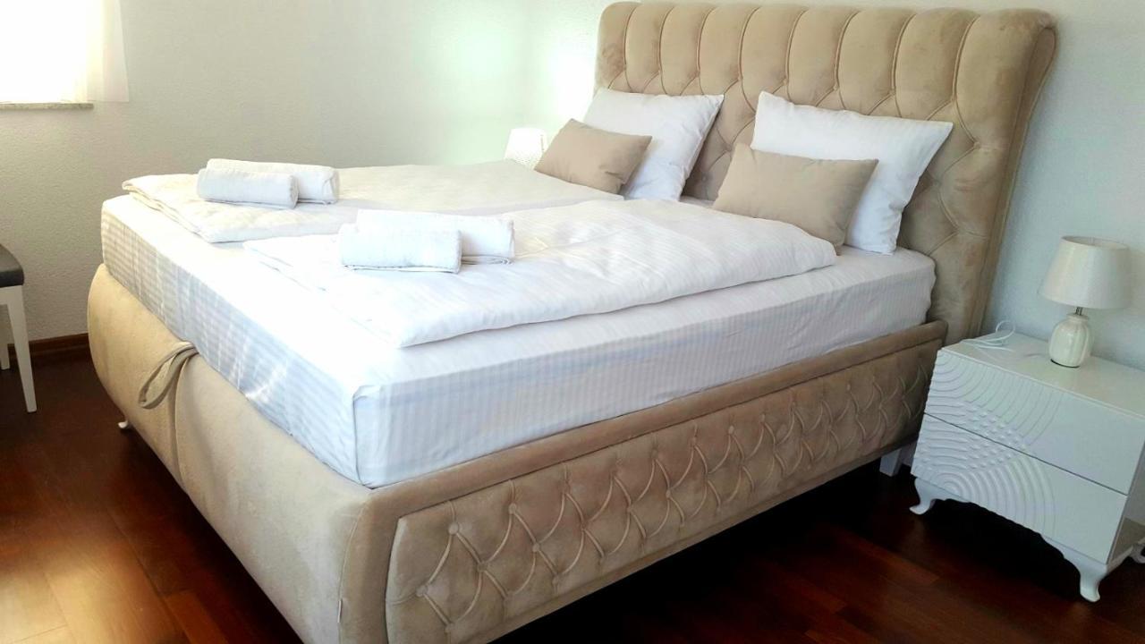 Apartment Esha ซาราเยโว ภายนอก รูปภาพ